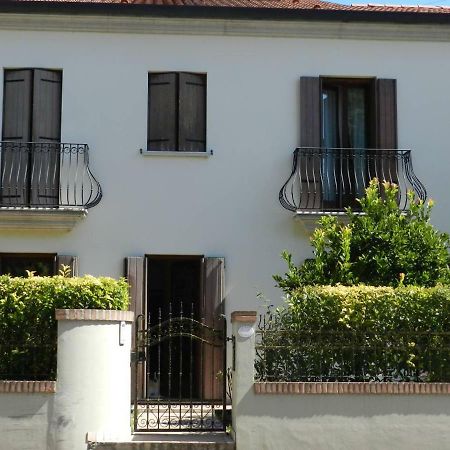 B&B Venezia Le Tre Rose Mestre Bagian luar foto